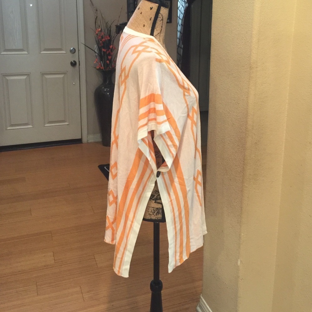 Very J. Orange and and white Sweater - Picture 2 of 5